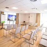 Ibis Styles Centre Hotel 3*