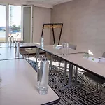 Ibis Styles Centre מלון 3*