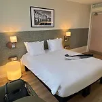 Ibis Styles Centre Hotel 3*
