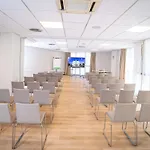 Ibis Styles Centre Hotel 3*