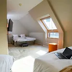 ホテル イビス スタイルズ サントル 3*