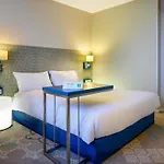 Ibis Styles Centre 3*