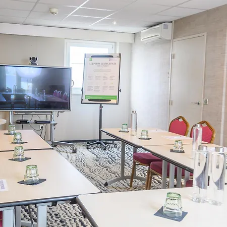 Ibis Styles Centre Szálloda Tours