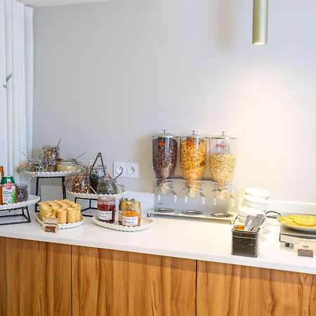 Ibis Styles Centre 3*