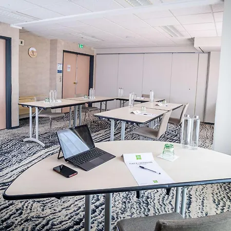 Ibis Styles Centre Szálloda Tours