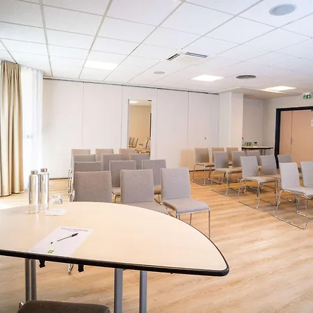 Ibis Styles Centre 3* Tours