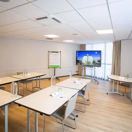 Ibis Styles Centre Тур