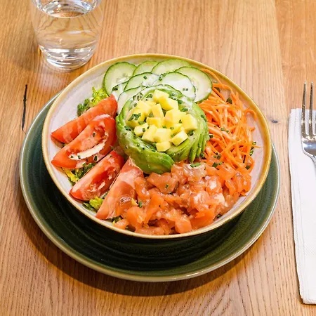 风格旅游中心宜必思酒店