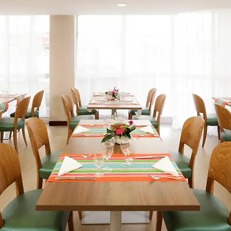 호텔 이비스 스타일 투어스 센터 3*