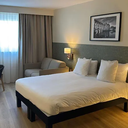 Ibis Styles Centre 3* Tours