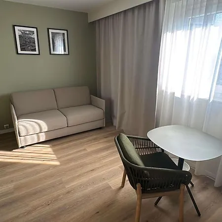 Ibis Styles Centre Hotel Tours