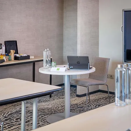 Ibis Styles Centre Tours