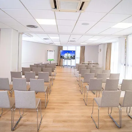 Hotel Ibis Styles Centre 3*