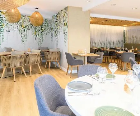 Ibis Styles Centre 3*