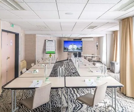 Ibis Styles Centre Tours