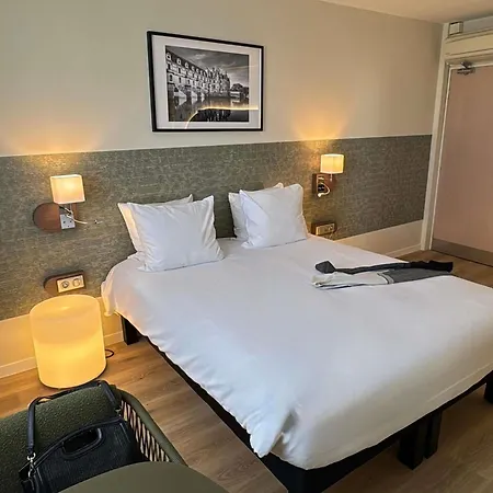 Ibis Styles Centre Hotel Tours