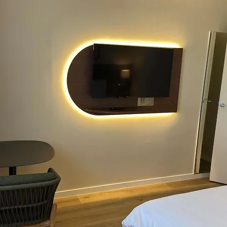 Ibis Styles Centre Tours