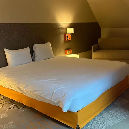 Ibis Styles Centre Tours