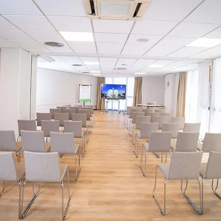 Ibis Styles Centre Hotel Tours
