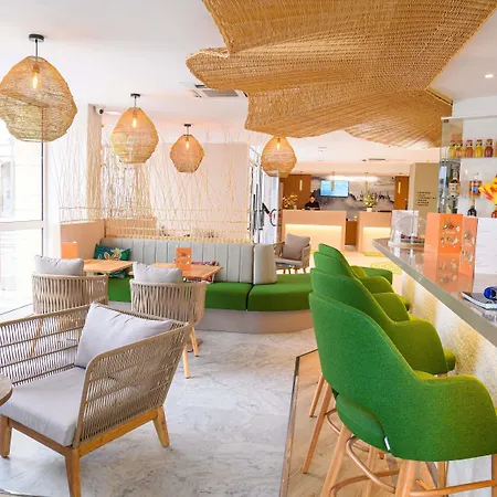 Ibis Styles Centre Hotel 3*