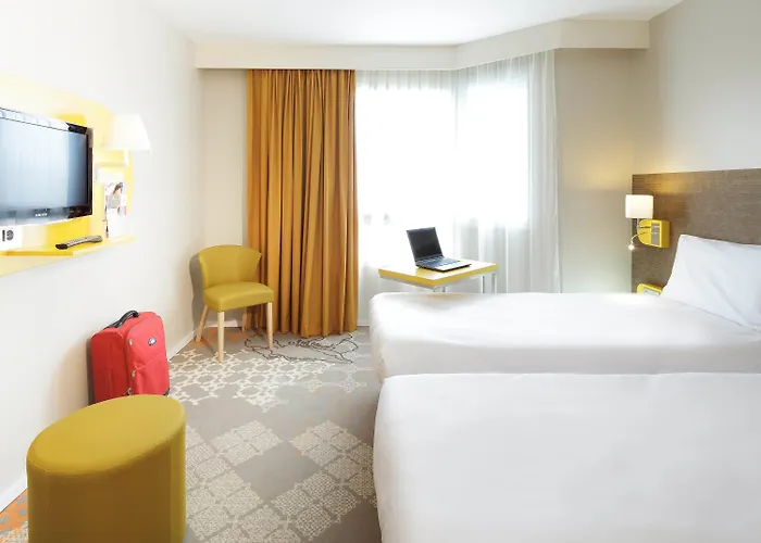 Ibis Styles Centre Tours