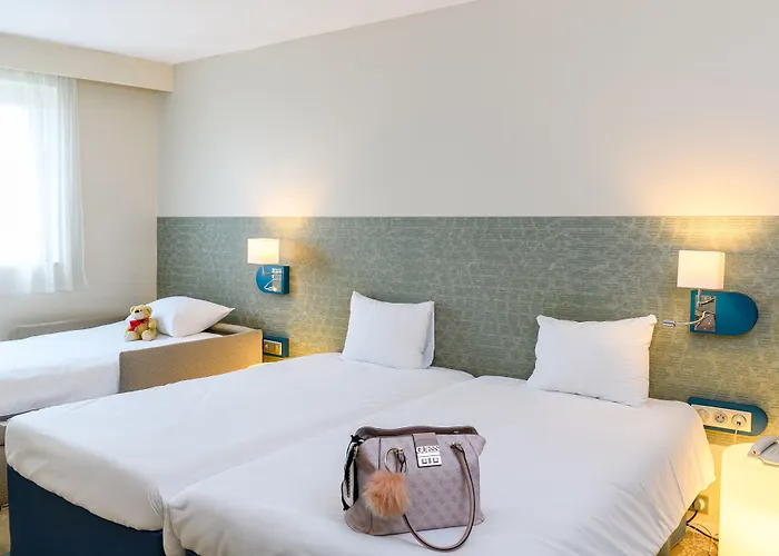 Ibis Styles Centre Hotel Tours