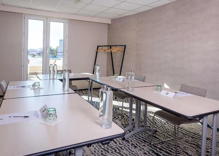 Ibis Styles Centre Hotel Tours