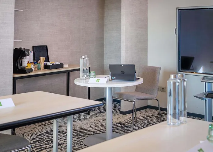 Ibis Styles Centre 3*